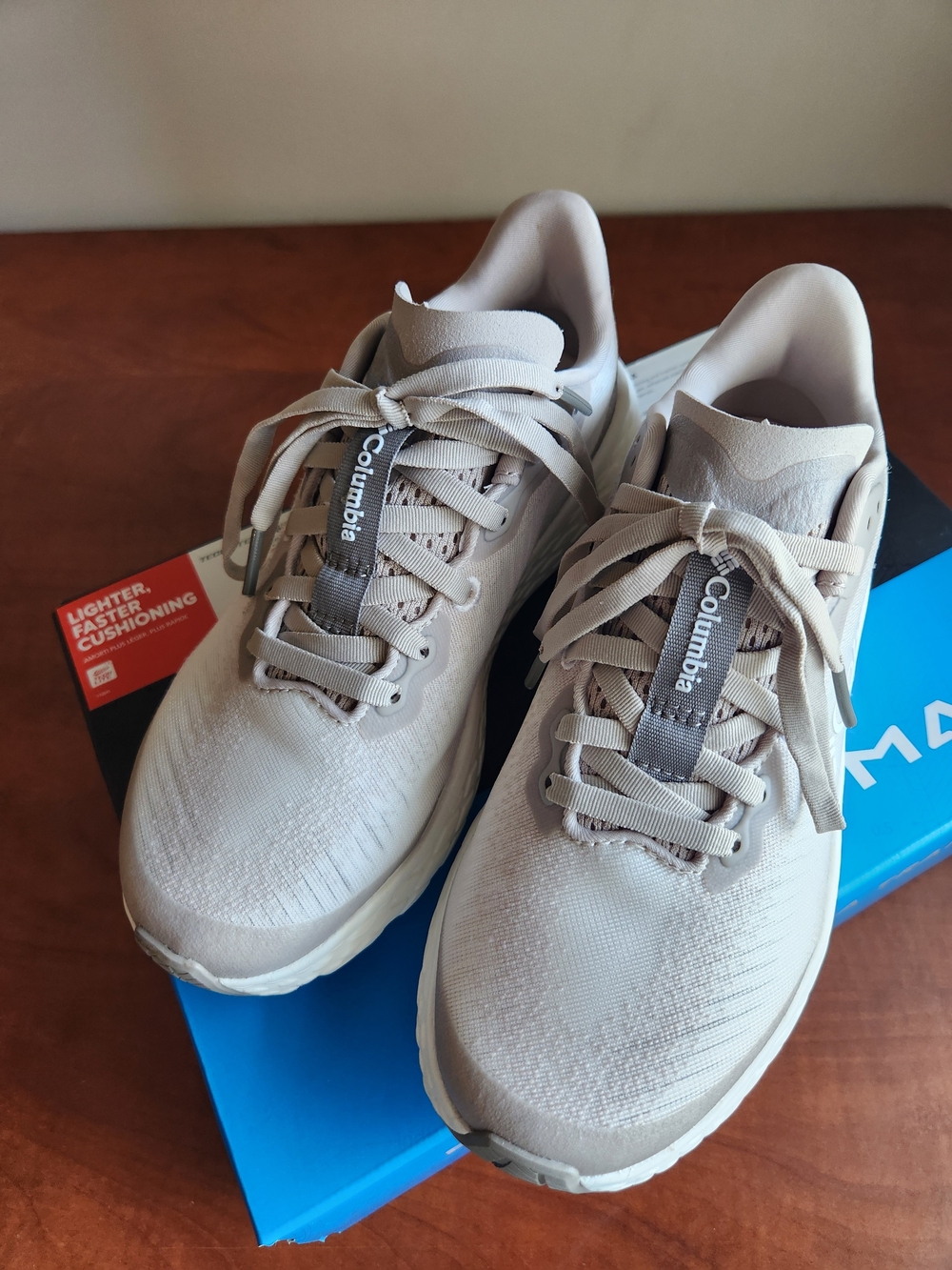 Columbia Women's Konos in Soft Taupe Featherweight Shoe - Wide